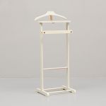 1030 2091 VALET STAND
